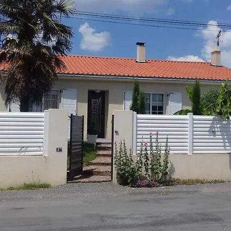 Bed & Breakfast D'hotes La Rose Des Sables Les Herbiers